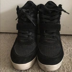 Steve Madden Olympia wedge sneakers